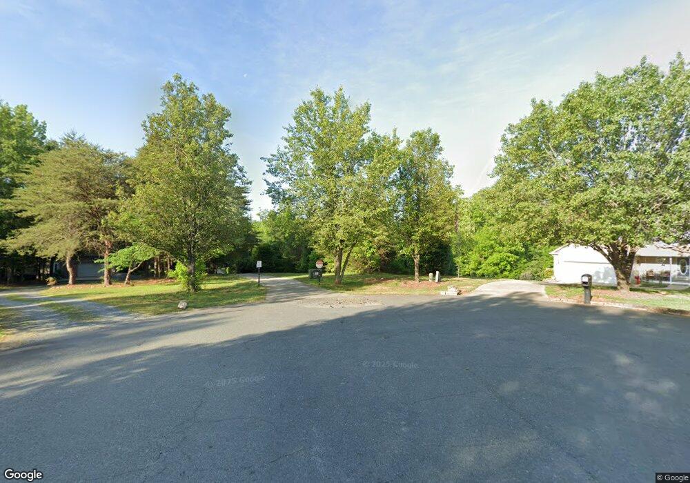 6103 Waters Edge Dr, Midland, NC 28107 - photo 1