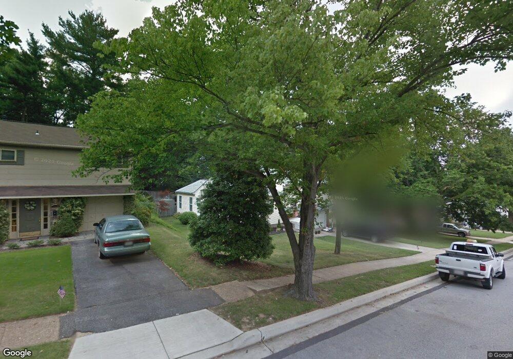 1114 Plover Dr, Halethorpe, MD 21227 - photo 1