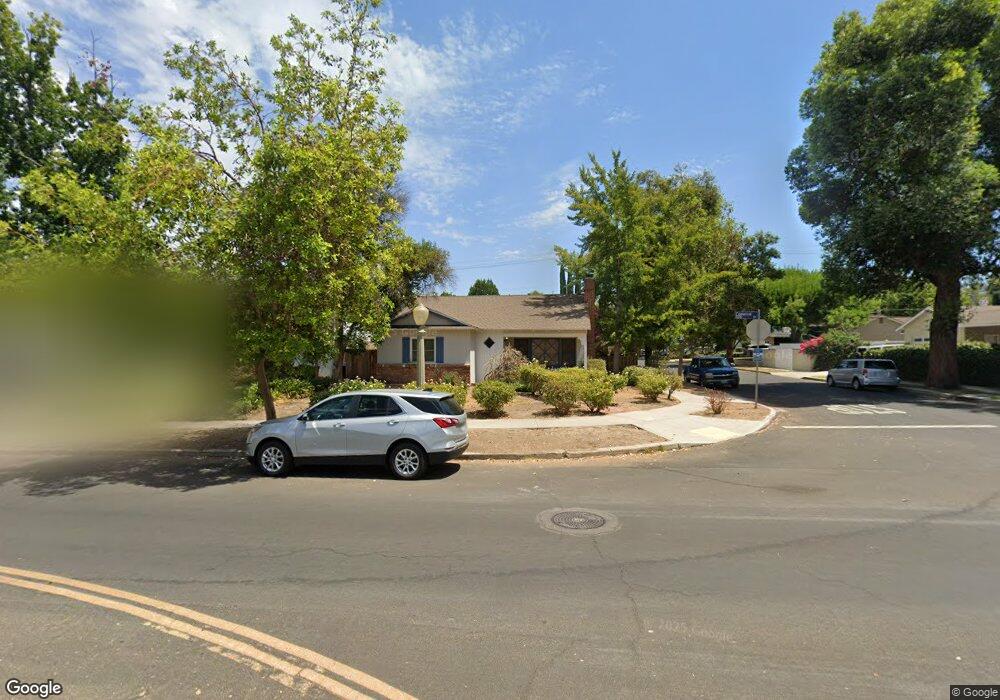 5202 Comercio Ave, Woodland Hills, CA 91364 - photo 1