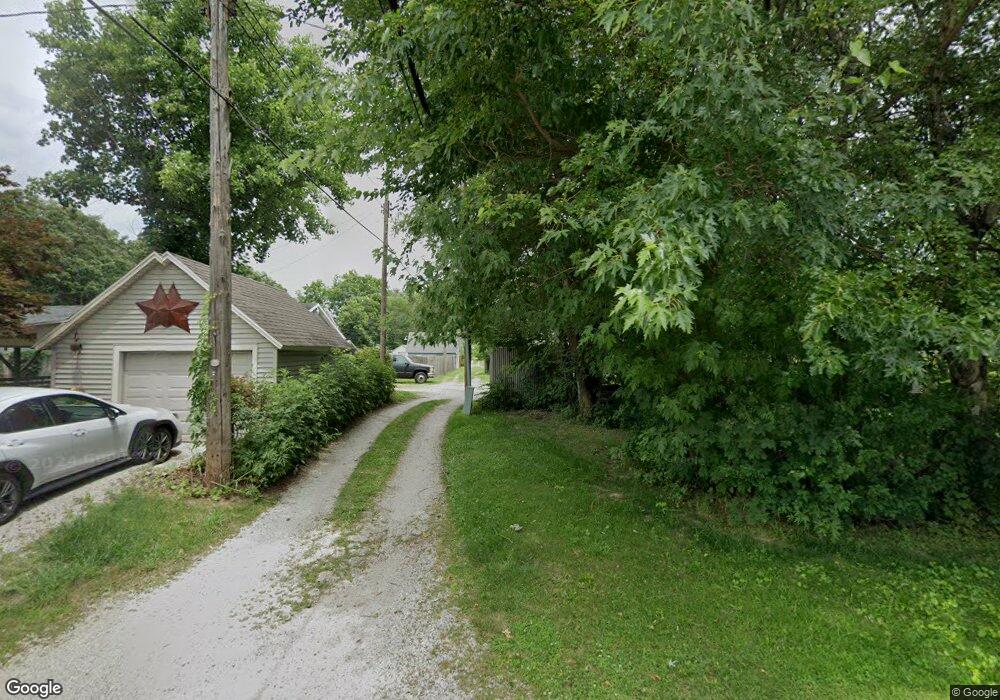 304 W Oak St, La Porte, IN 46350 - photo 1