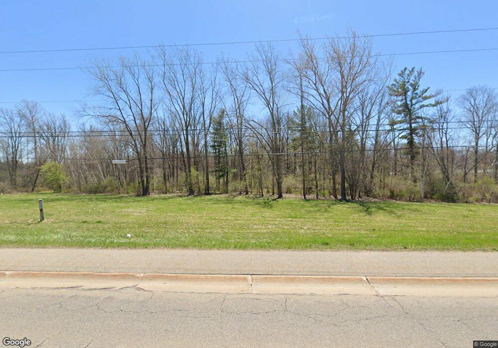 4203 Isabella St, Midland, MI 48640 - photo 1