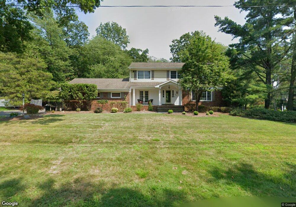 752 Albemarle St, Wyckoff, NJ 07481 - photo 1