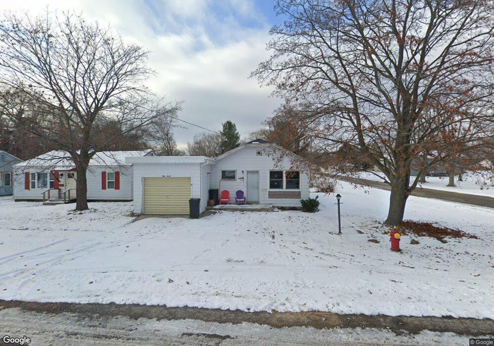 387 1st St N, Oscoda, MI 48750 - photo 1