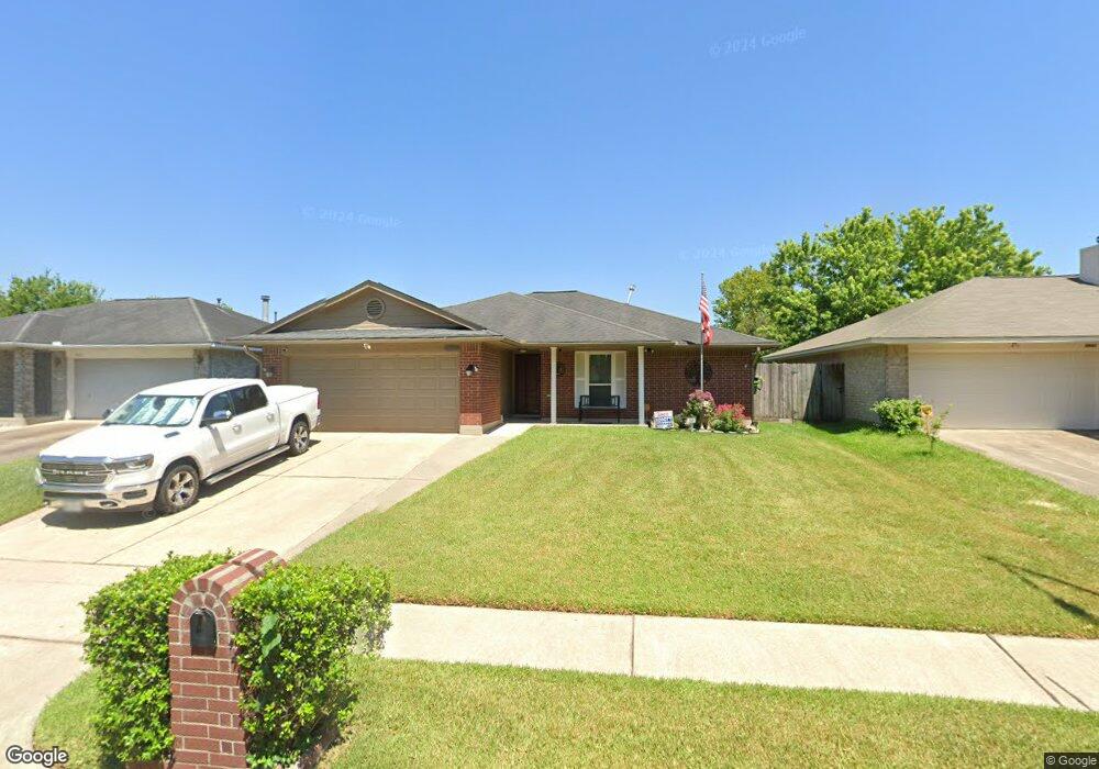 9439 Tree Bridge St, Houston, TX 77075 - photo 1