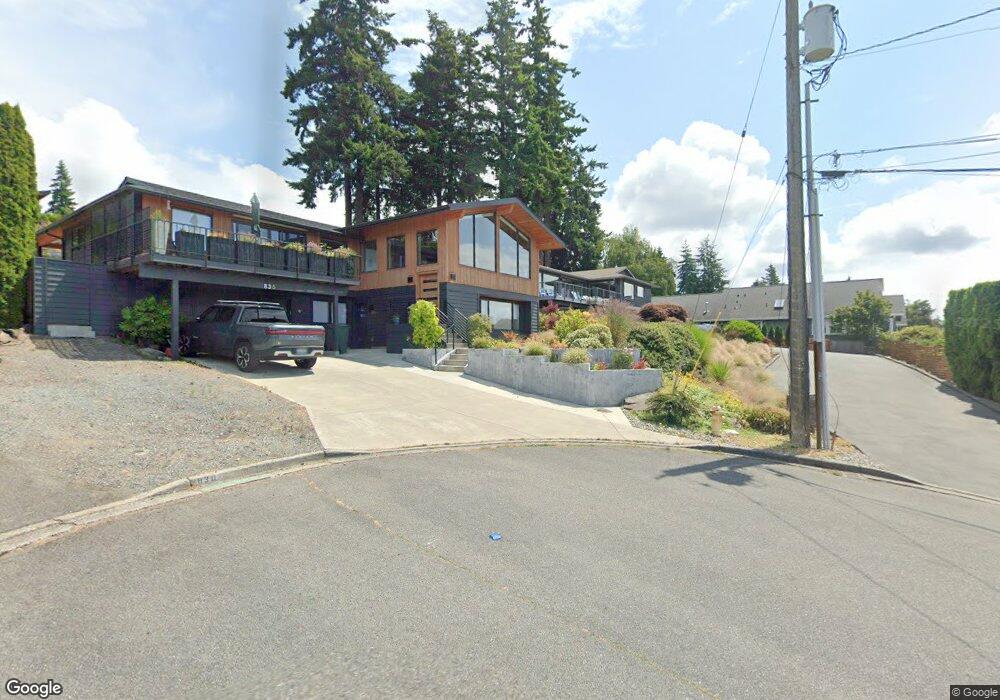 822 Laurel Way, Edmonds, WA 98020 - photo 1