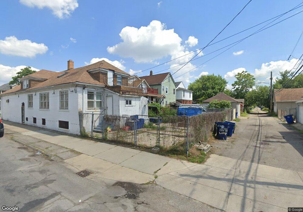 11677 Lumpkin St, HamtraMcK, MI 48212 - photo 1