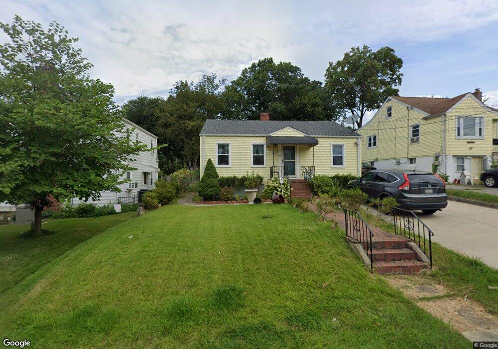 4406 Ridge Ave, Halethorpe, MD 21227 - photo 1