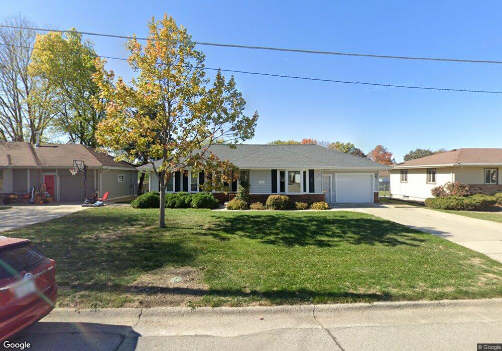 319 E 25th St N, Newton, IA 50208 - photo 1