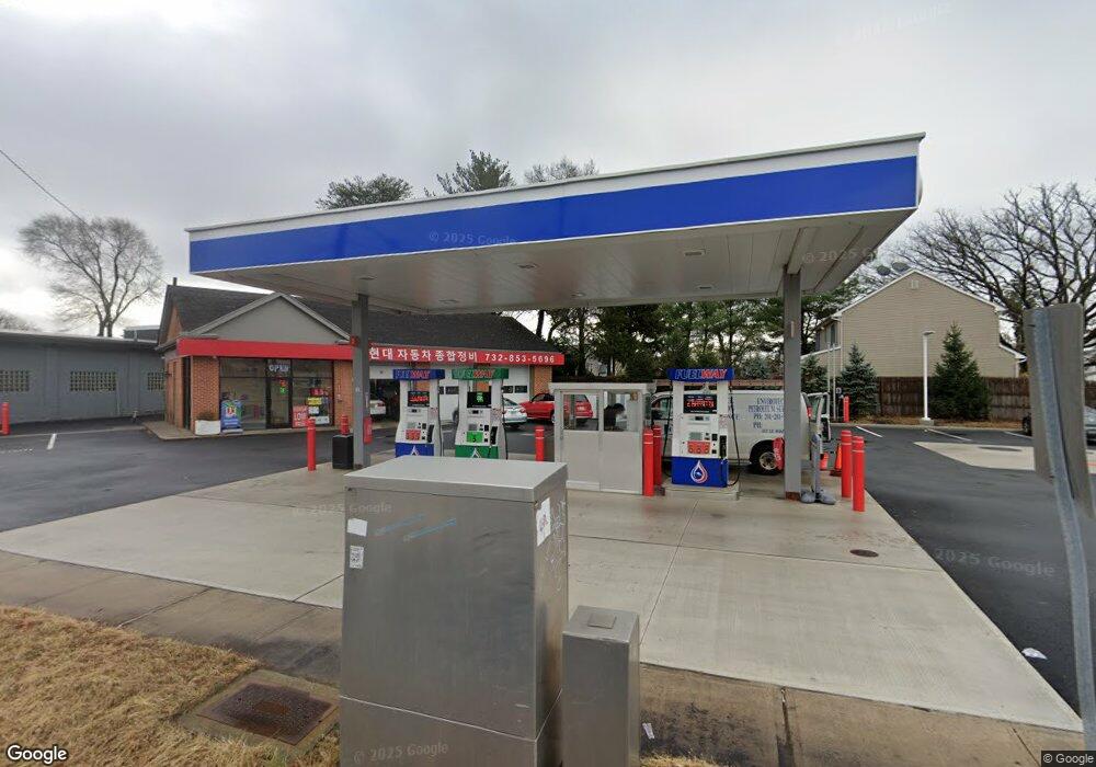 1808 Woodbridge Ave unit 1, Edison, NJ 08817 - photo 1