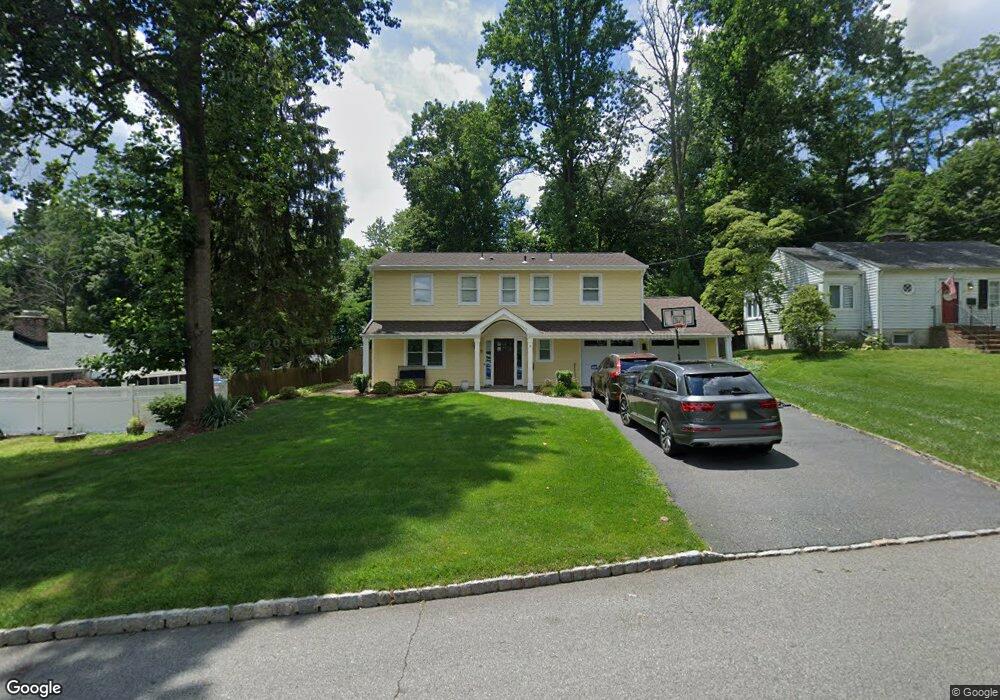 8 Trowbridge Rd, Morris Plains, NJ 07950 - photo 1