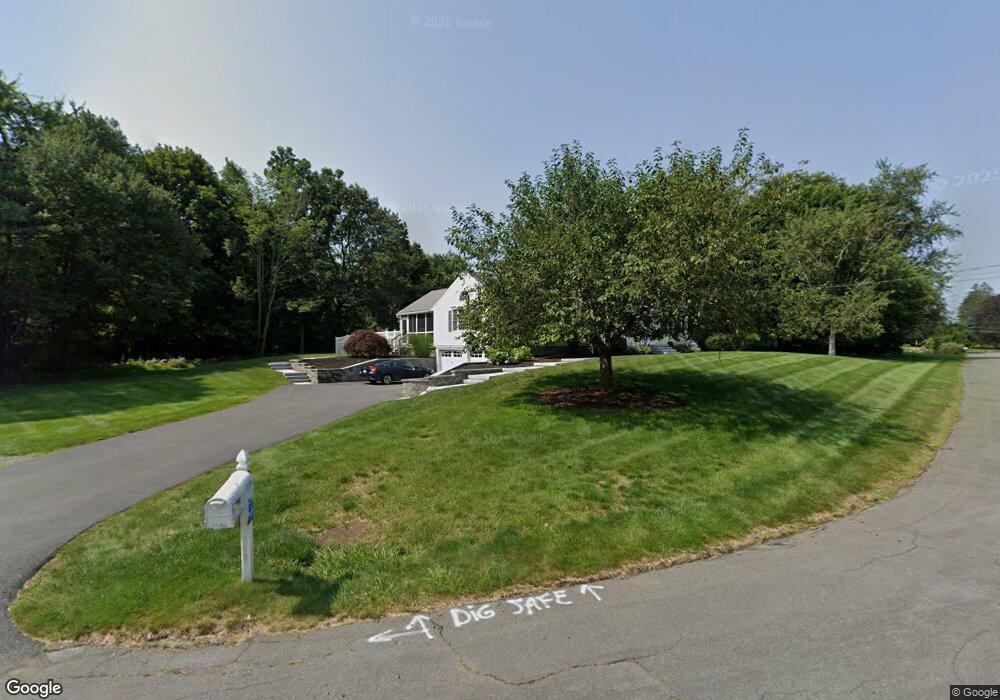 10 Overlook Dr, Sutton, MA 01590 - photo 1