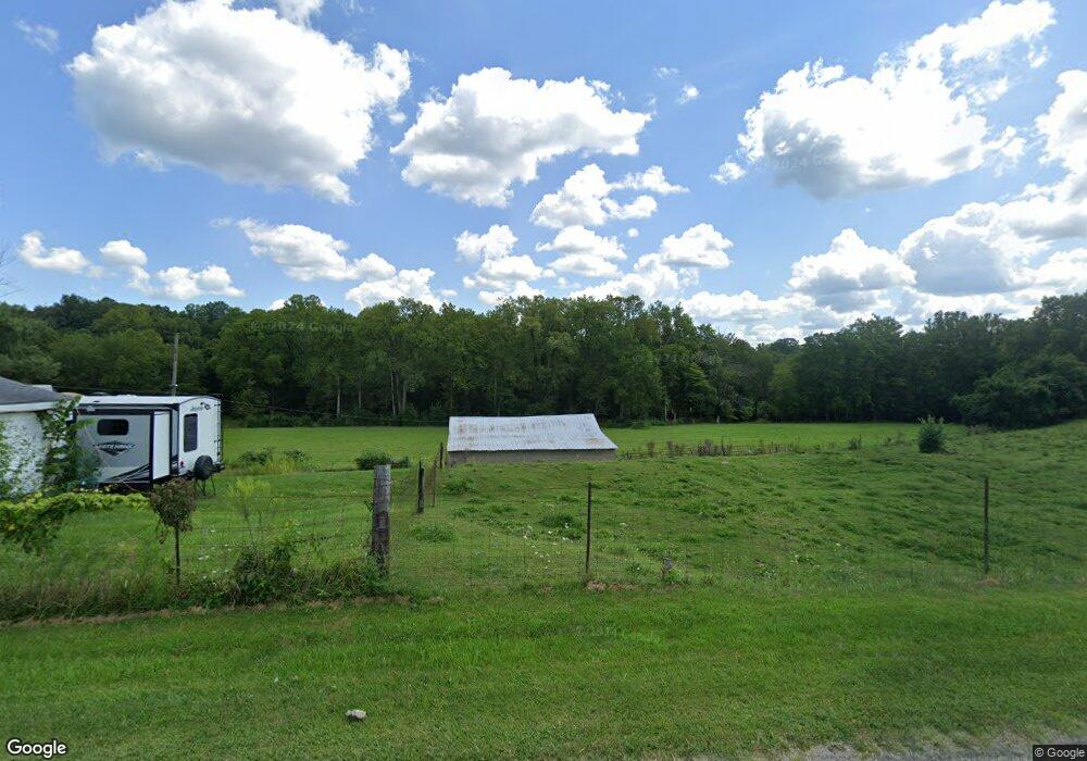 6522 S Sanes Rd, Connersville, IN 47331 - photo 1