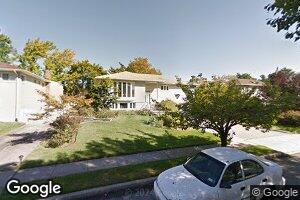 6 Valentine Dr, New Hyde Park, NY 11040