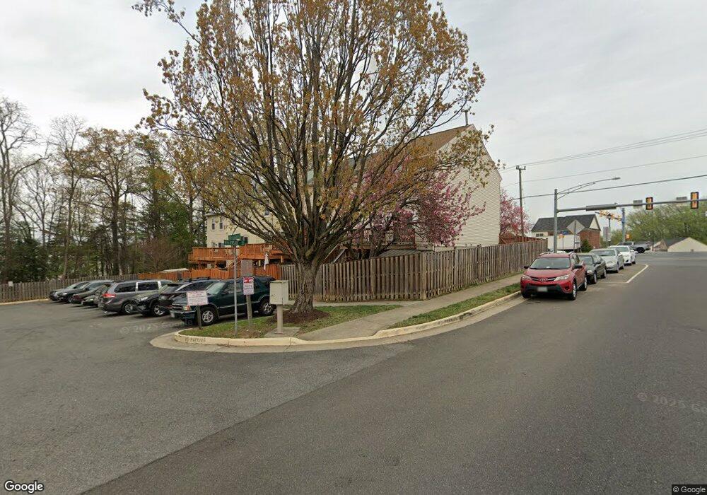 7303 Harrogate Ct, Lorton, VA 22079 - photo 1