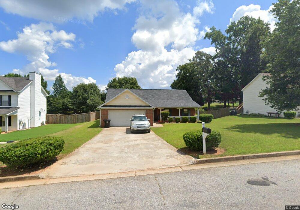 160 Syracuse Ln, Covington, GA 30016 - photo 1