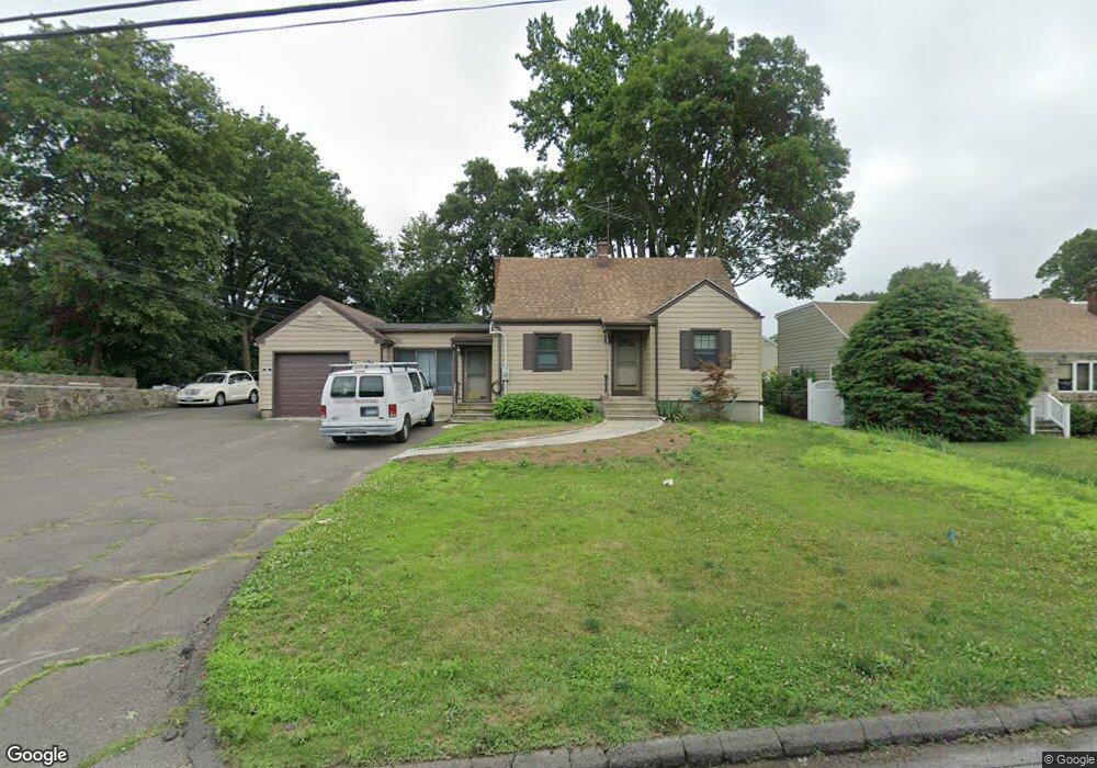 18 Senga Rd, Norwalk, CT 06854 - photo 1