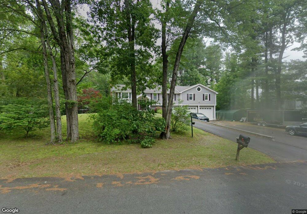8 Timothy Ln, Hudson, NH 03051 - photo 1