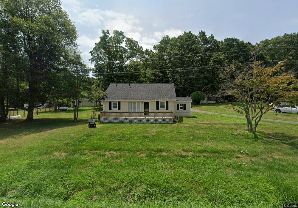 7375 Rogues Rd, Nokesville, VA 20181 - photo 1