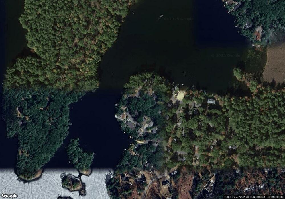 29 Hemlock Shore Dr, Atkinson, NH 03811 - photo 1