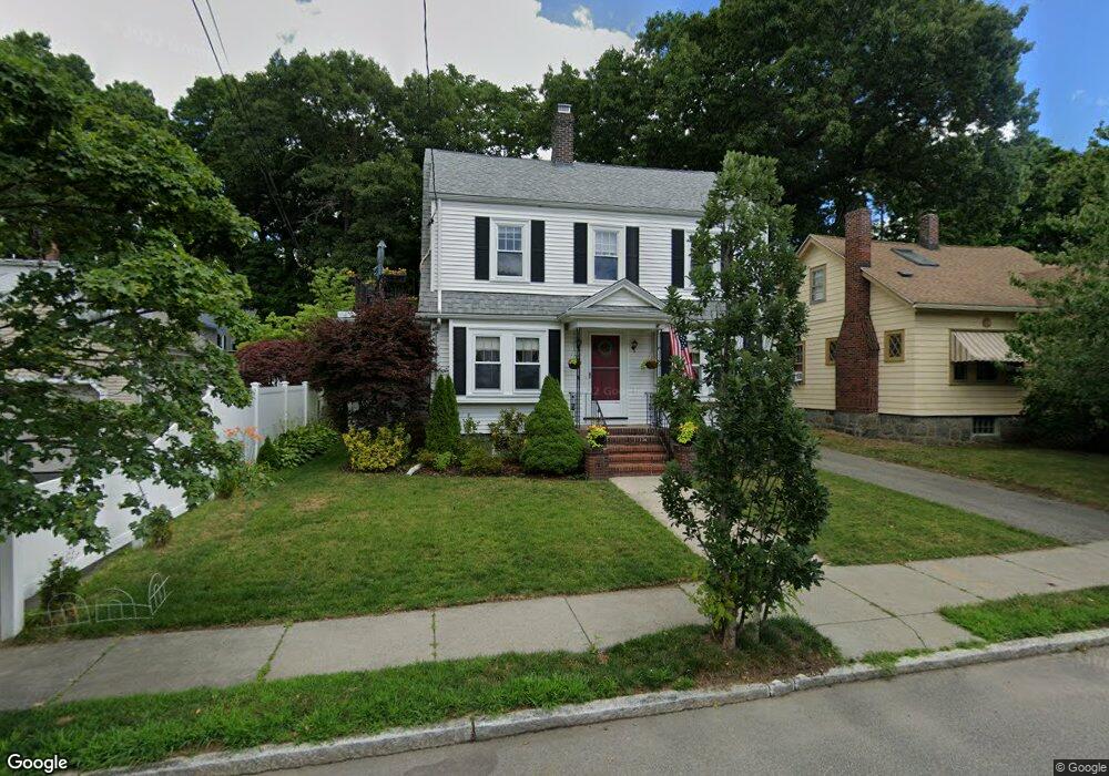 135 Sanborn Ave, West Roxbury, MA 02132 - photo 1