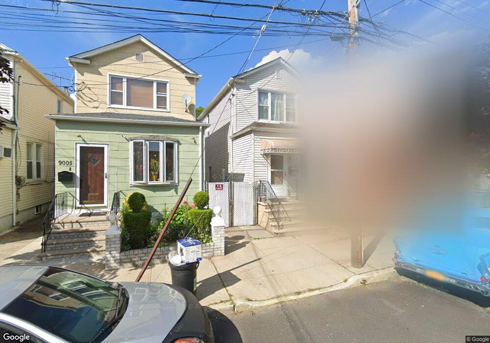 9007 Silver Rd, Ozone Park, NY 11417 - photo 1