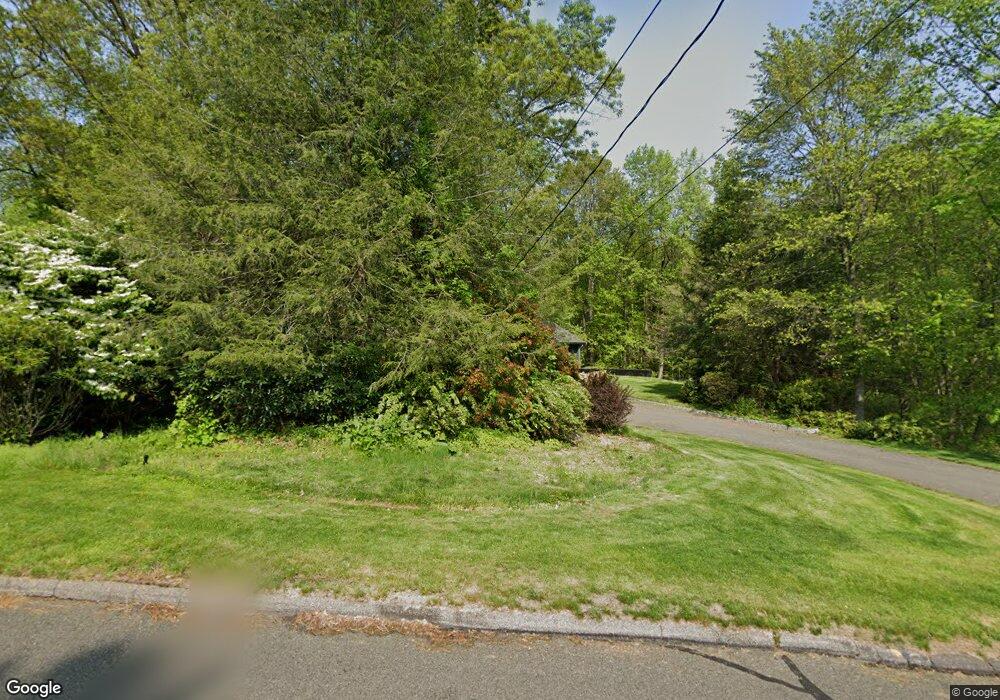 98 Wedgewood Dr, Easton, CT 06612 - photo 1