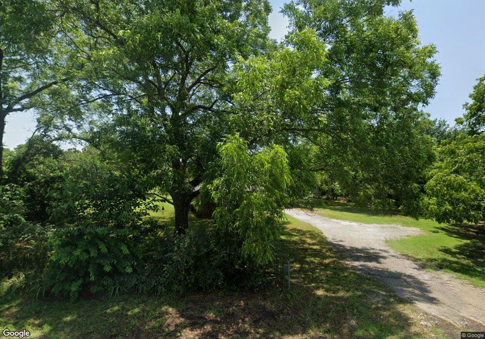 1712 E Bankhead Dr, Weatherford, TX 76086 - photo 1