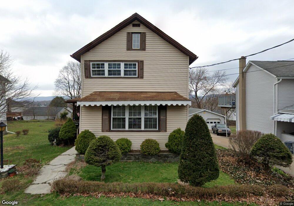 196 Poplar St, Archbald, PA 18403 - photo 1