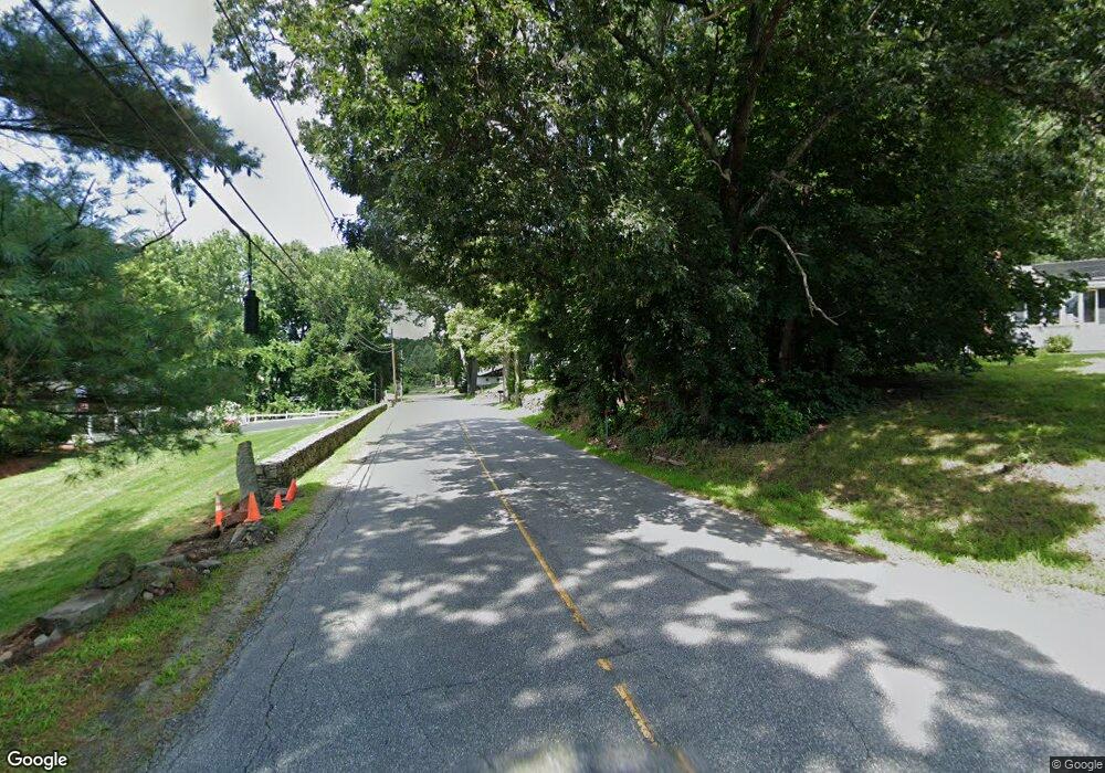 290-A B Old Gage Hill Rd, Pelham, NH 03076 - photo 1