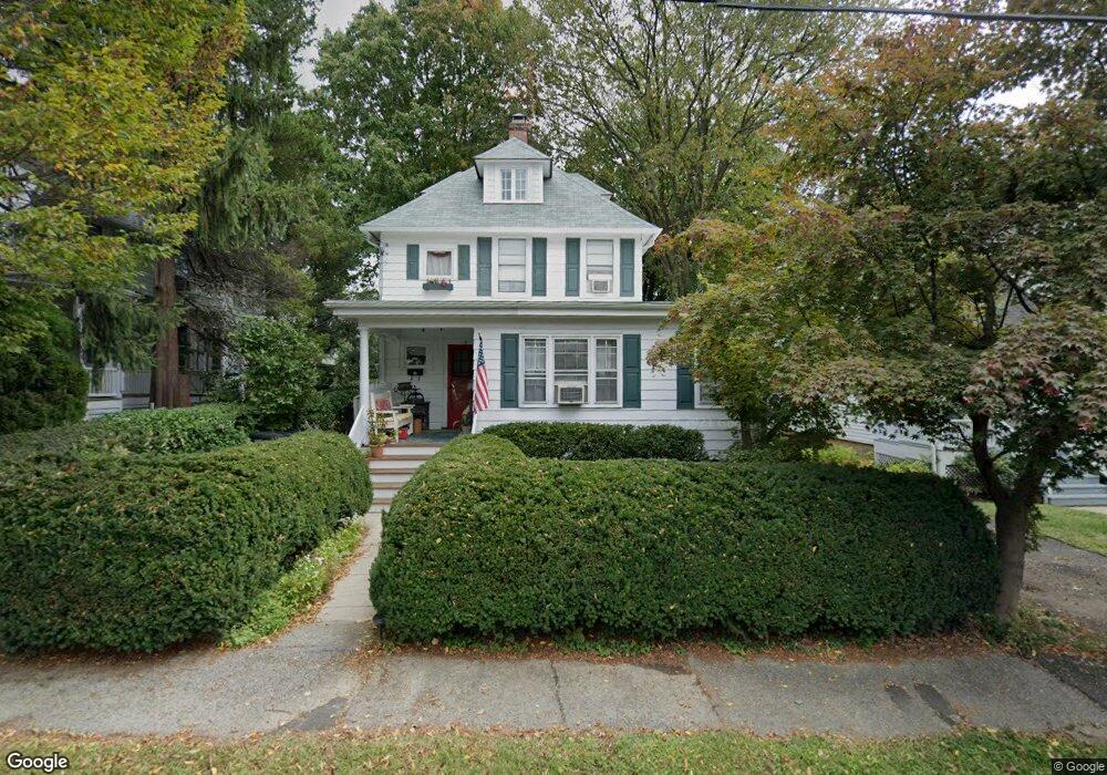 115 Havemeyer Place, Greenwich, CT 06830 - photo 1