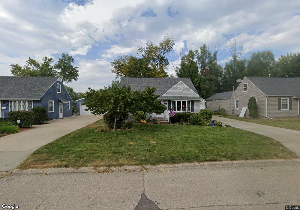 2836 14th Ave SE, Cedar Rapids, IA 52403 - photo 1