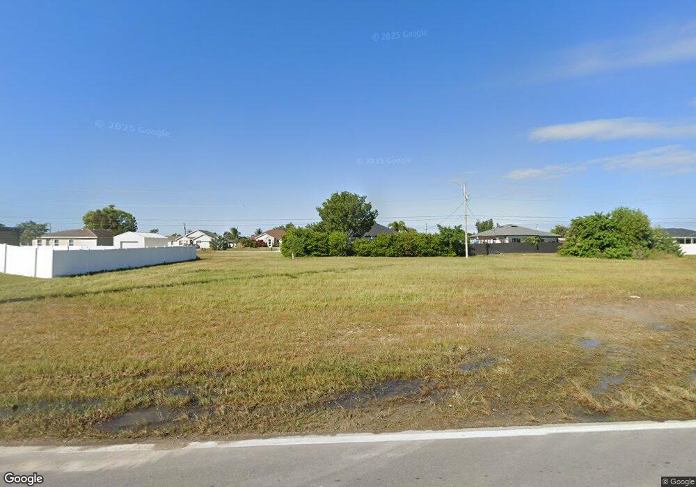 1408 Santa Barbara Blvd N, Fort Myers, FL 33993 - photo 1