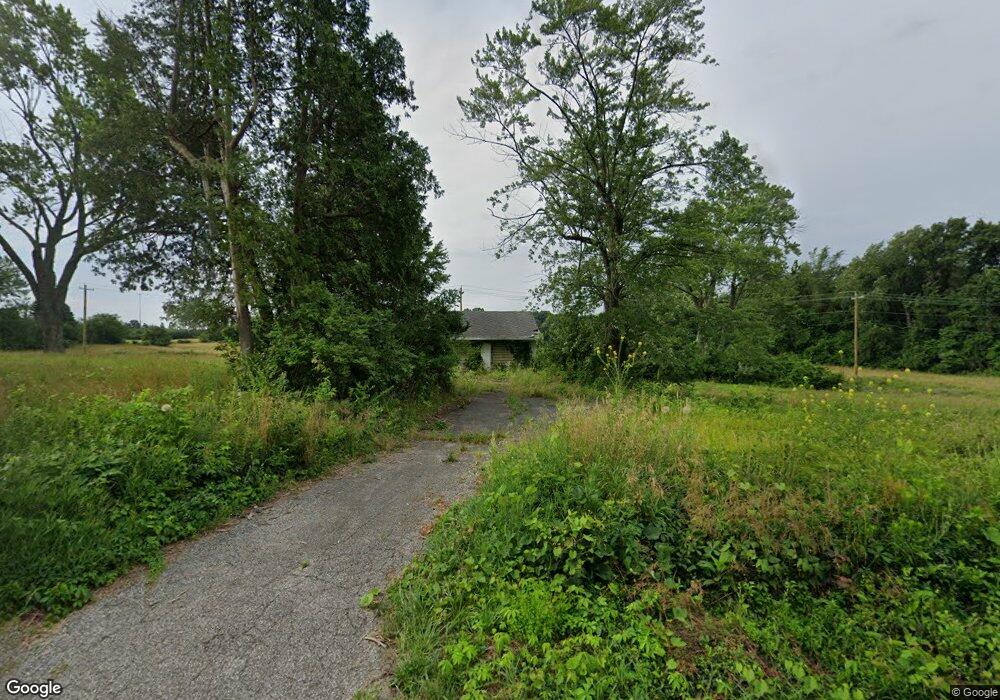 2122 W 450 N, La Porte, IN 46350 - photo 1