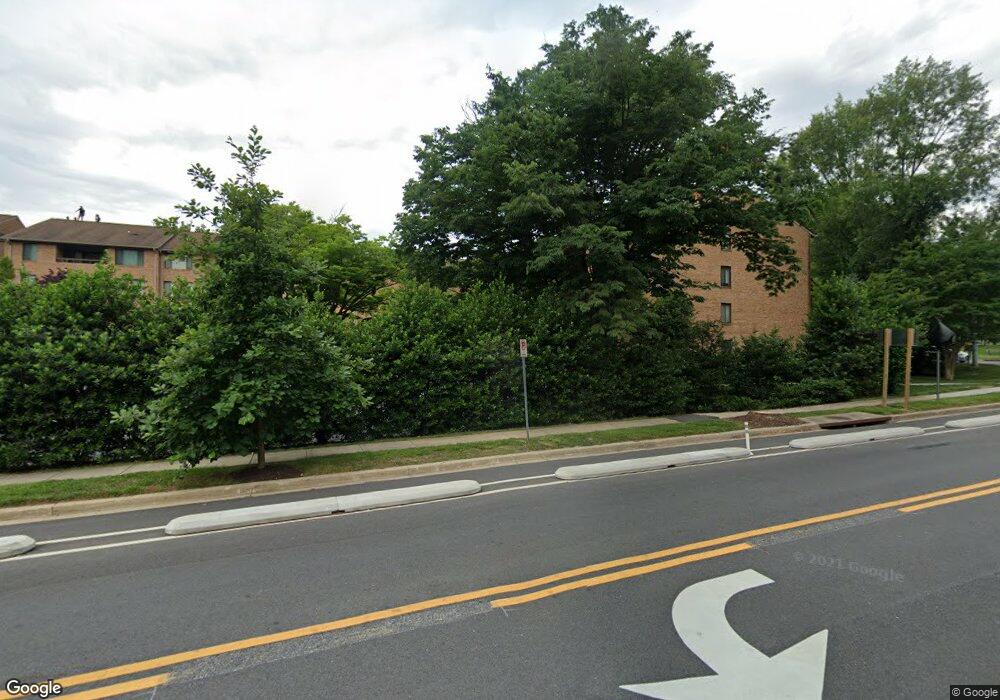 11419 Commonwealth Dr unit 302, Rockville, MD 20852 - photo 1