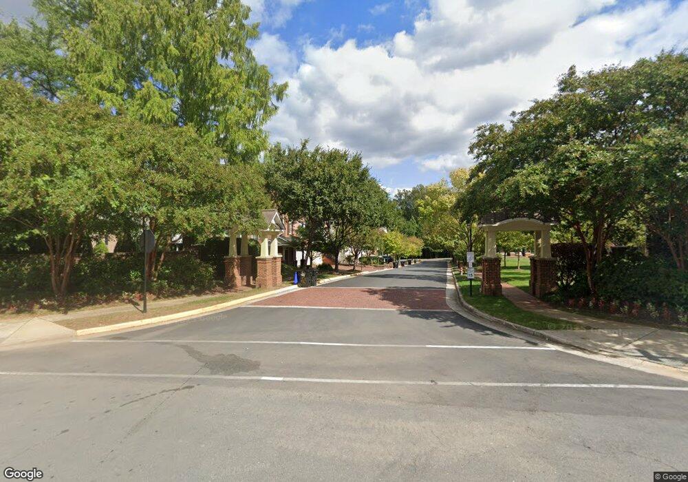 6874 Frase Dr, Falls Church, VA 22043 - photo 1