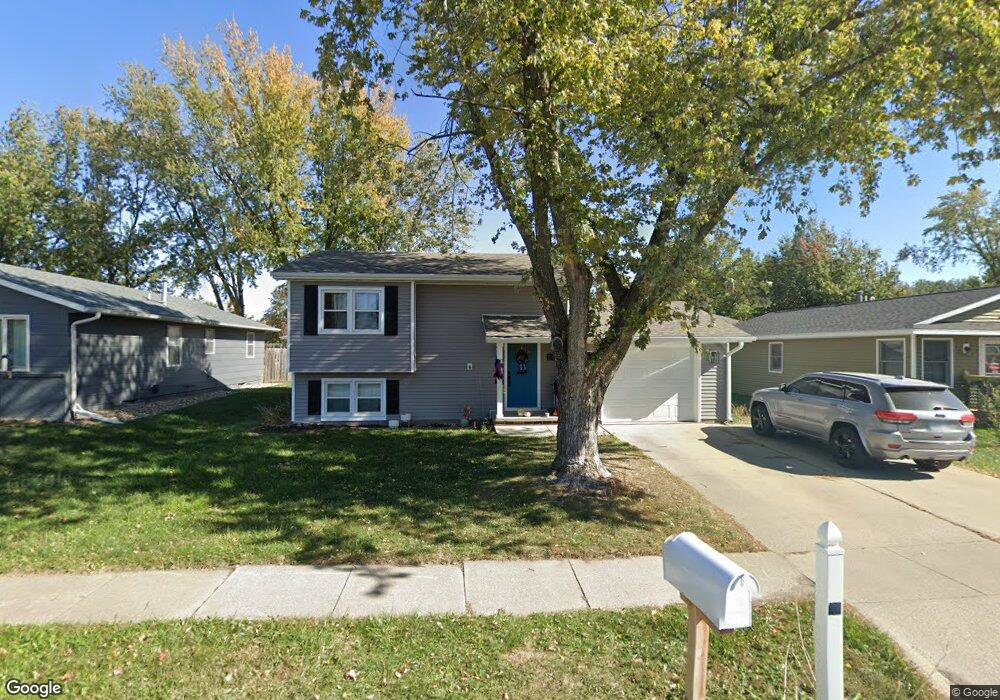 842 E 16th St N, Newton, IA 50208 - photo 1