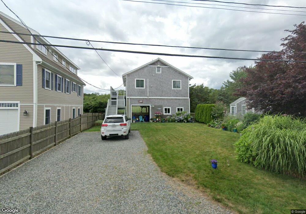 10 Shore Dr, Mattapoisett, MA 02739 - photo 1