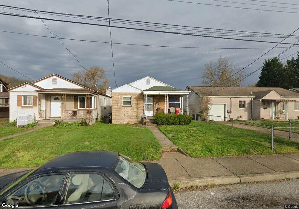 209 23rd St, Dunbar, WV 25064 - photo 1