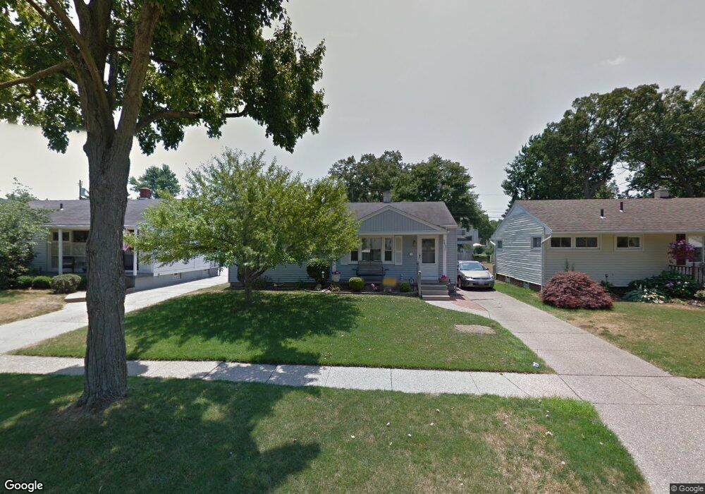 2637 Wyndale Rd, Toledo, OH 43613 - photo 1