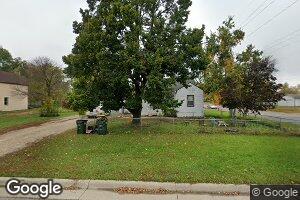 721 Fir Ave, Bird Island, MN 55310