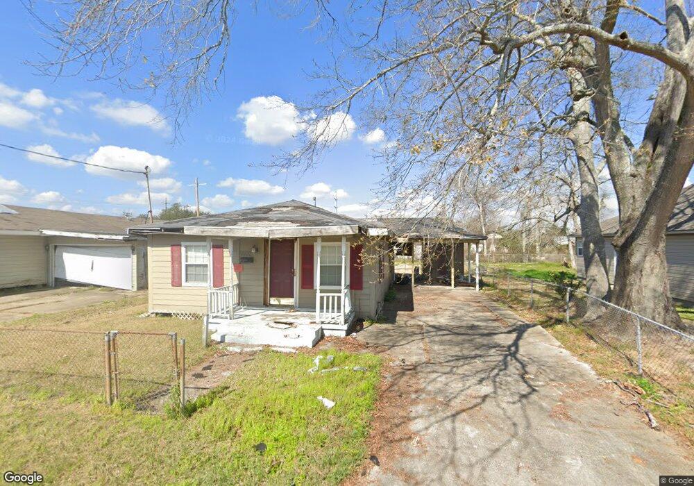 2107 Clarinda St, Lake Charles, LA 70601 - photo 1