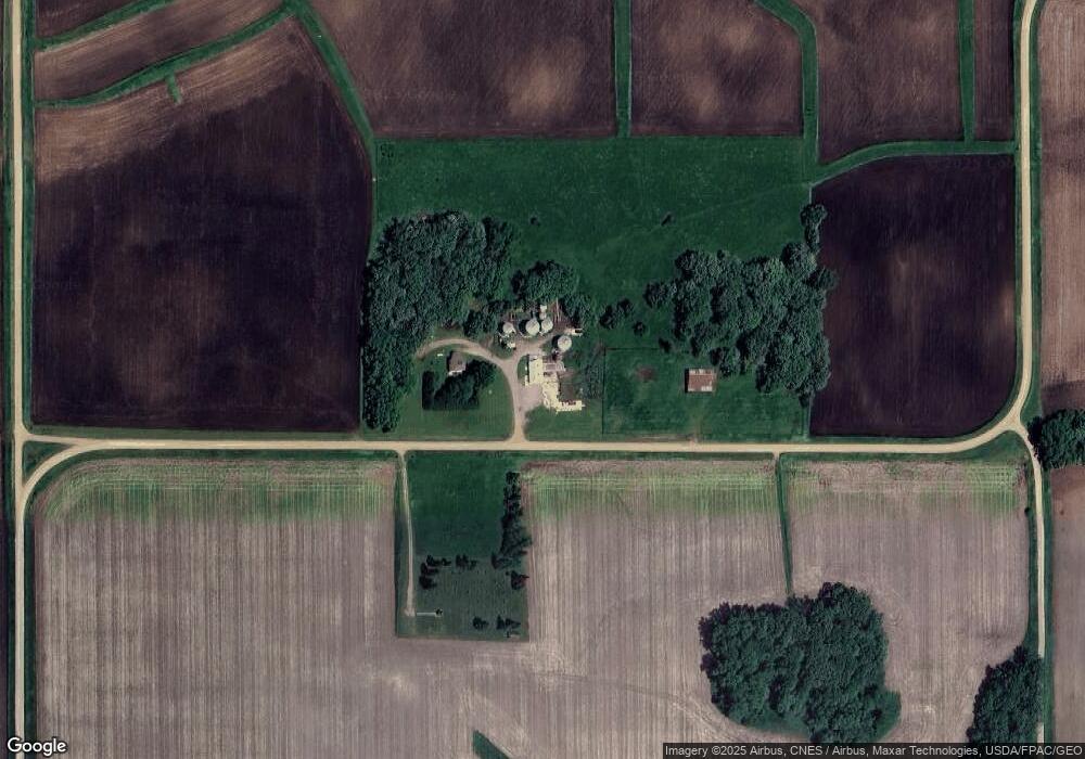 75252 303rd St, Clarks Grove, MN 56016 - photo 1