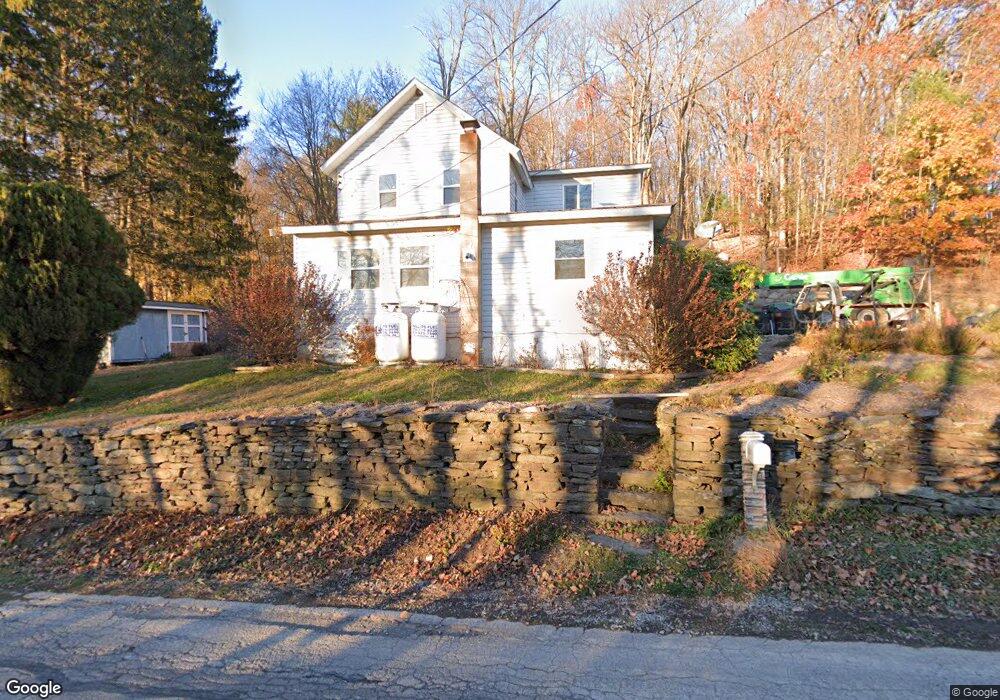 474 Ridge Ave, Dallas, PA 18612 - photo 1