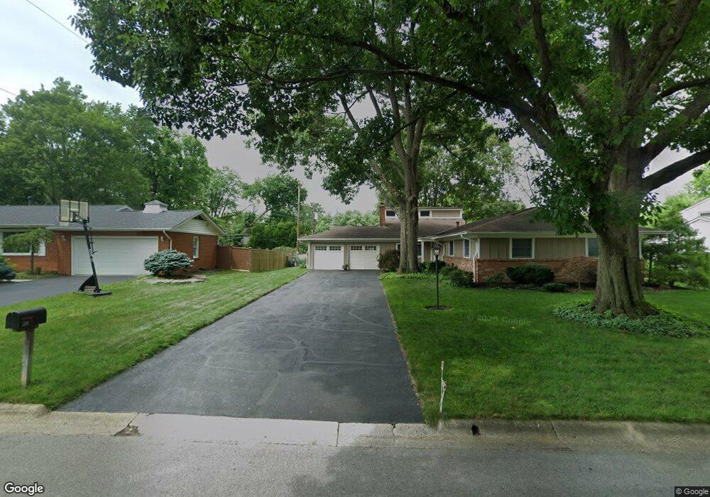 904 Lynbrook Rd, Columbus, OH 43235 - photo 1