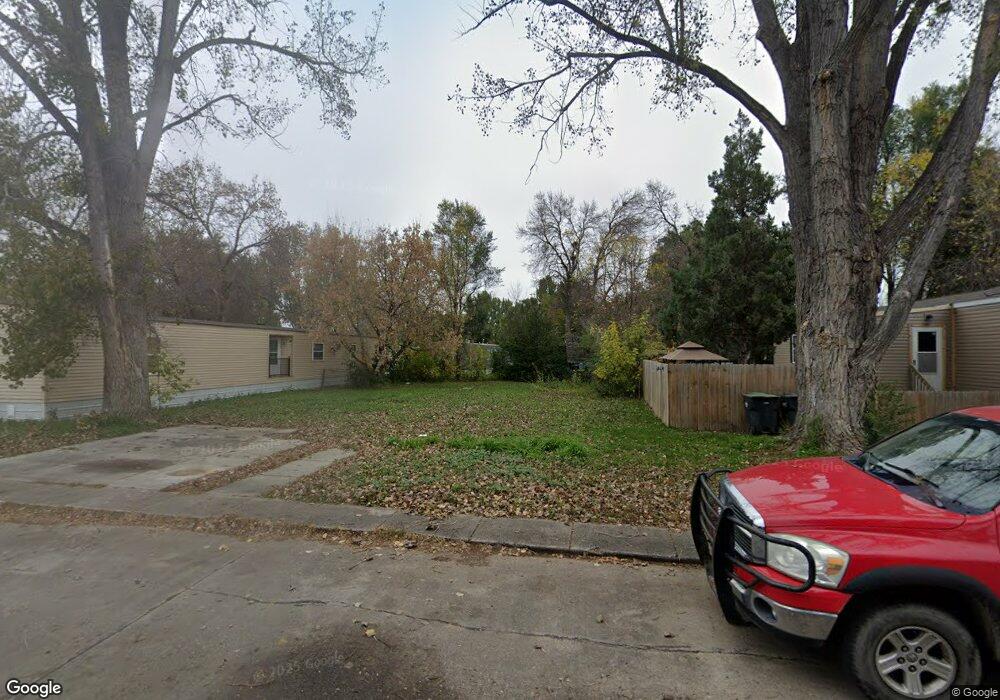 212 S Prairie Ln, Mandan, ND 58554 - photo 1