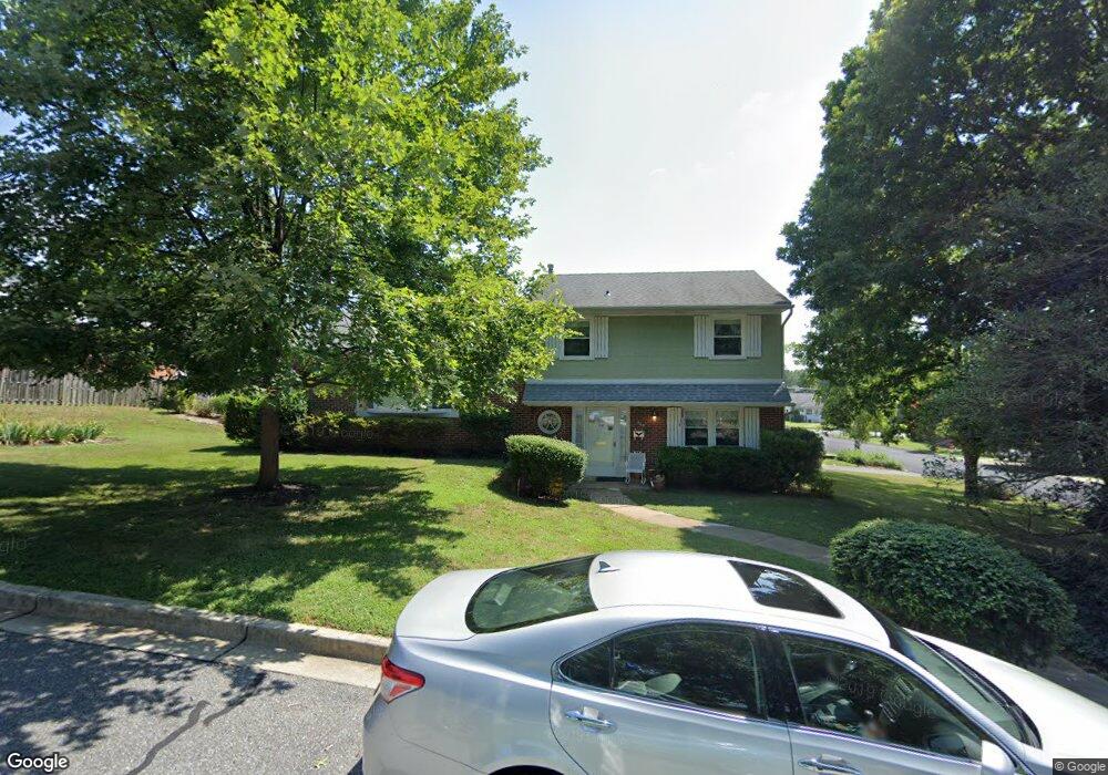 305 Sycamore Rd, Linthicum Heights, MD 21090 - photo 1