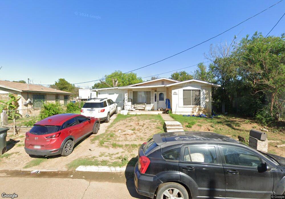 2603 Sanders Ave, Laredo, TX 78040 - photo 1