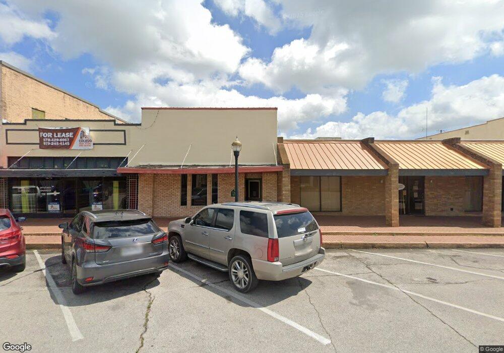 2219 Avenue G, Bay City, TX 77414 - photo 1