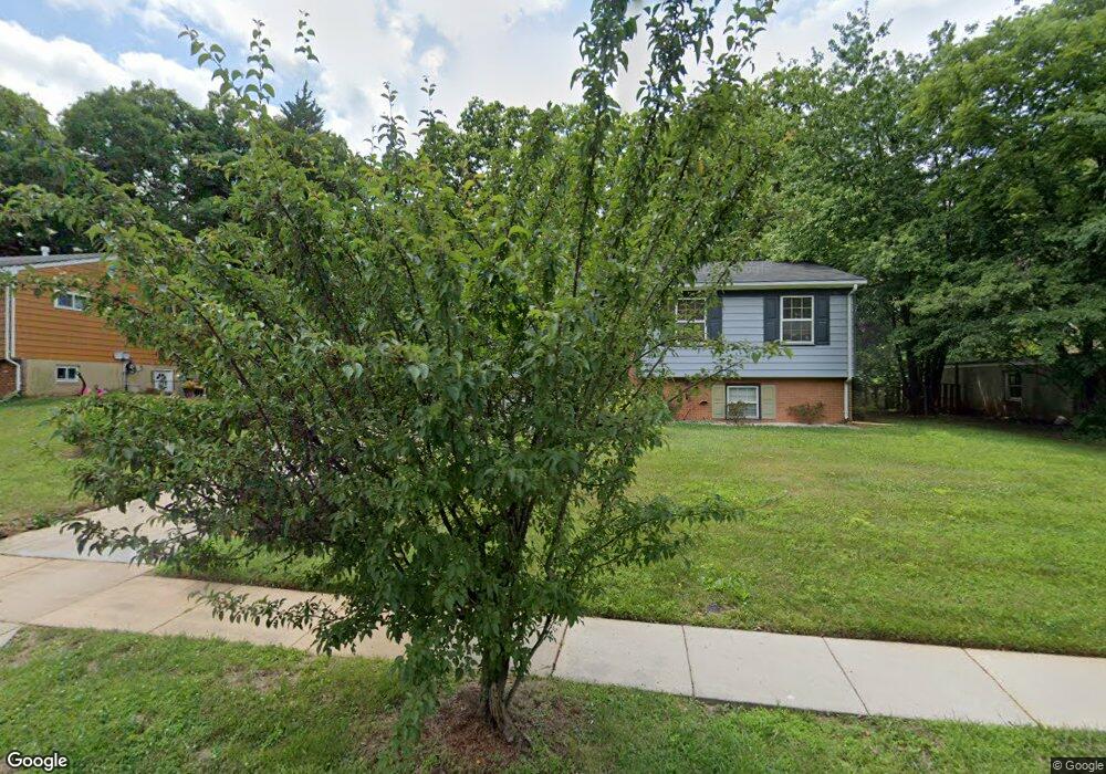 5804 Lundy Dr, Lanham, MD 20706 - photo 1