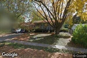 1327 Oakcrest Ave, Iowa City, IA 52246